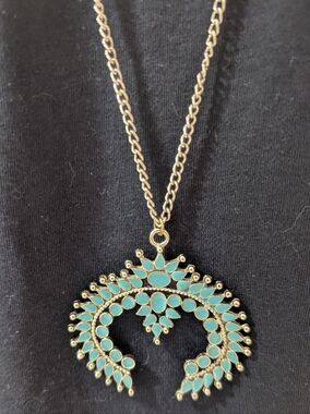 Vintage 70s Boho Naja Necklace Faux Turquoise Crescent Retro Southwestern Pendan
